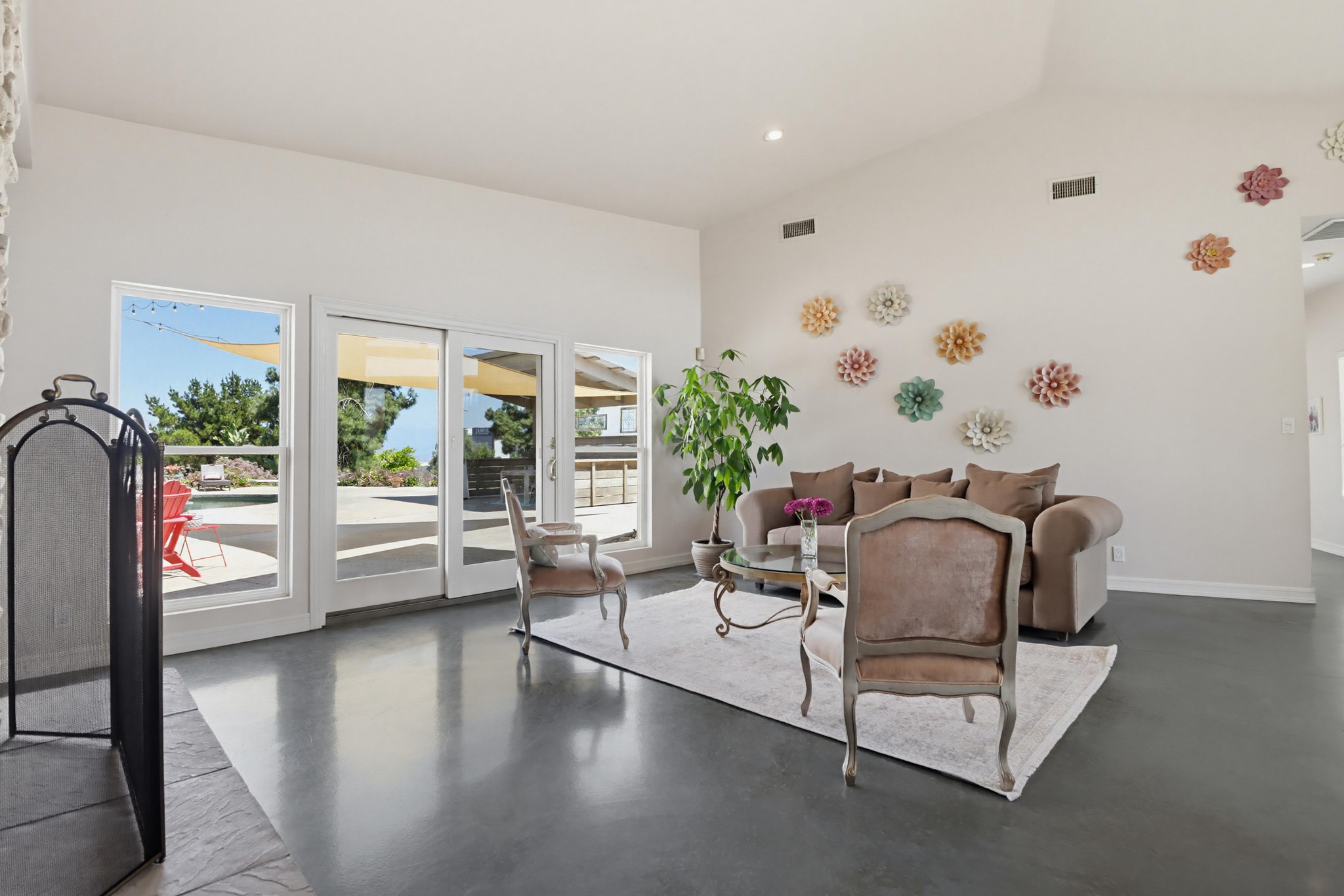 Virtual tour photo 13 of 105 for 3019 Calle Allejandro
