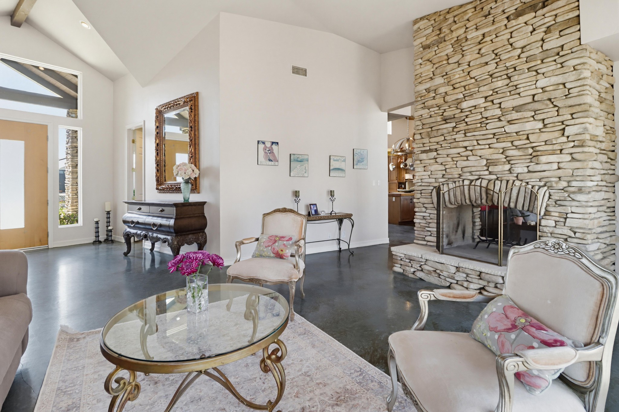 Virtual tour photo 18 of 105 for 3019 Calle Allejandro