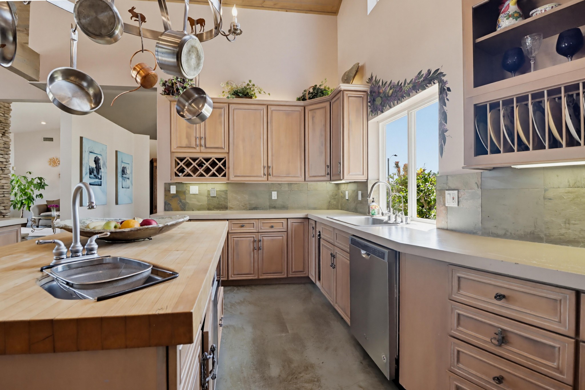 Virtual tour photo 23 of 105 for 3019 Calle Allejandro