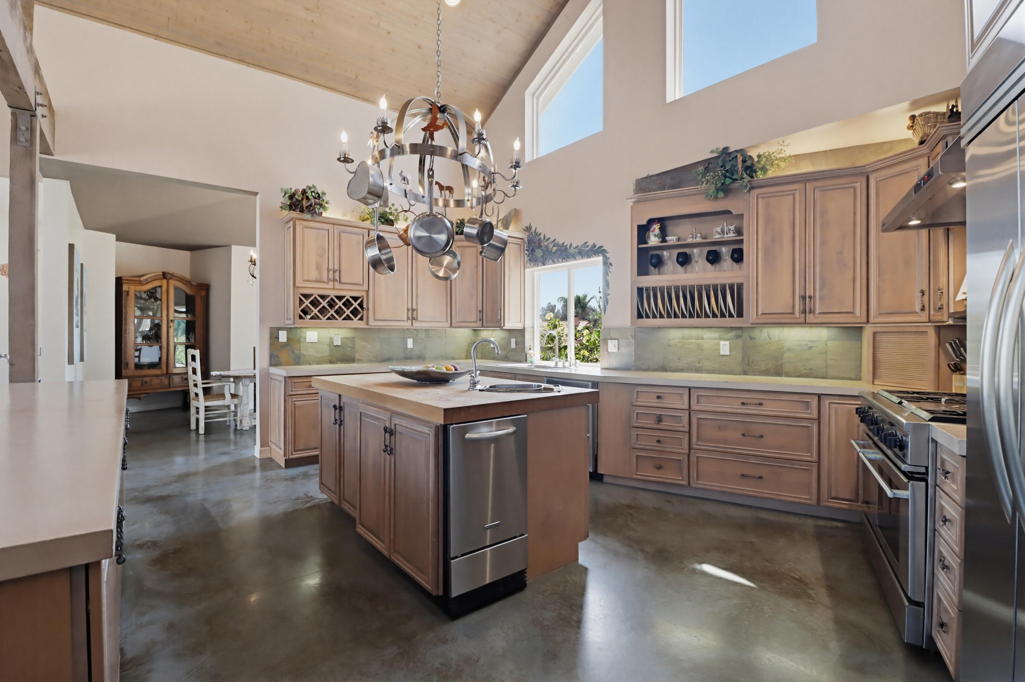 Virtual tour photo 24 of 105 for 3019 Calle Allejandro