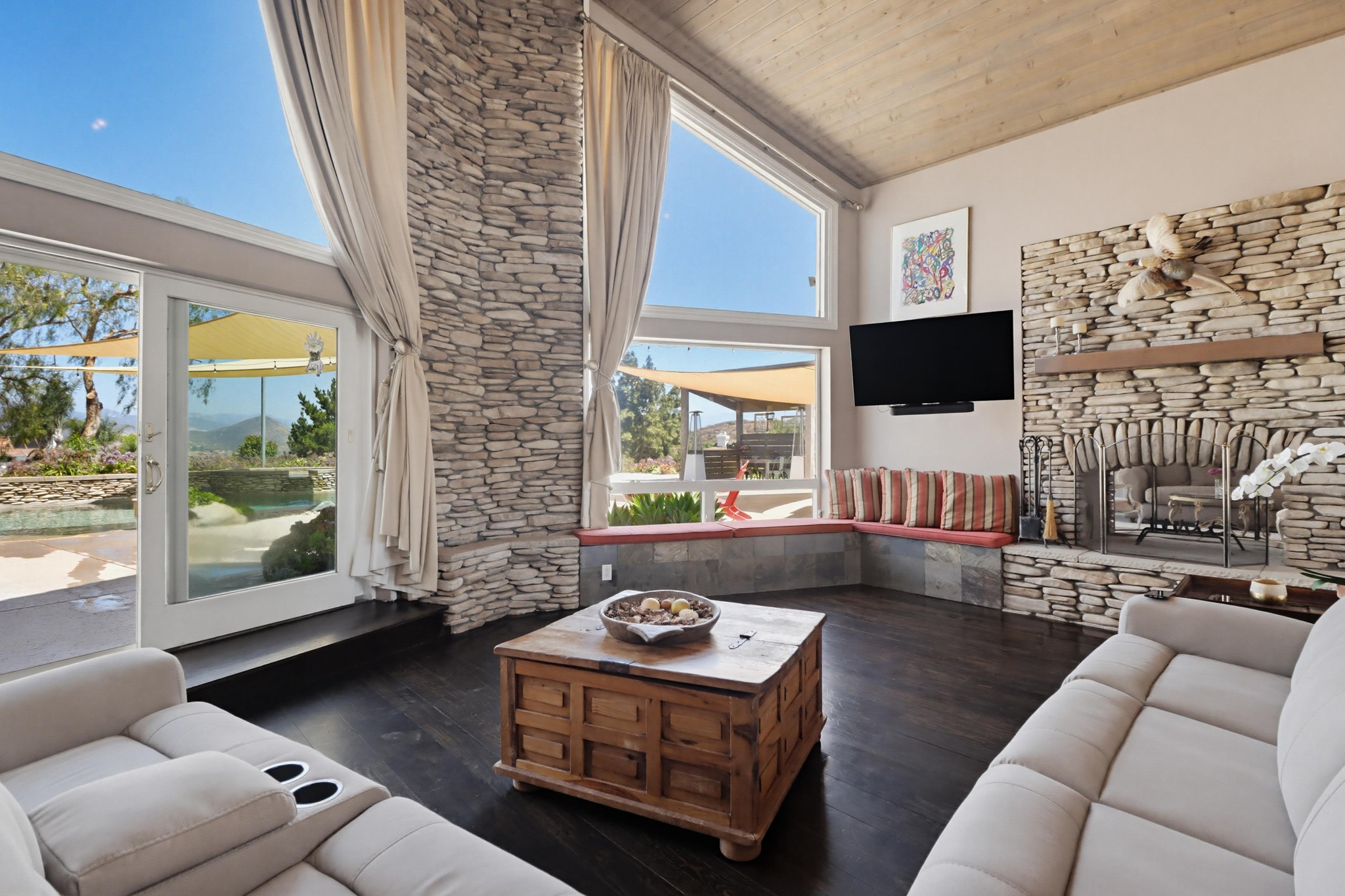 Virtual tour photo 26 of 105 for 3019 Calle Allejandro