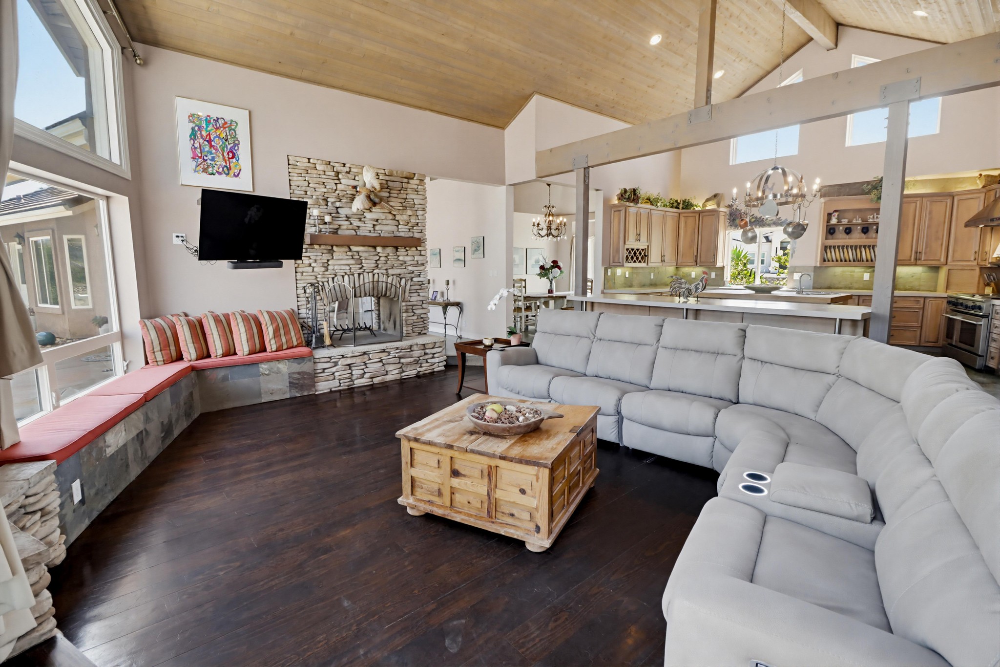 Virtual tour photo 32 of 105 for 3019 Calle Allejandro