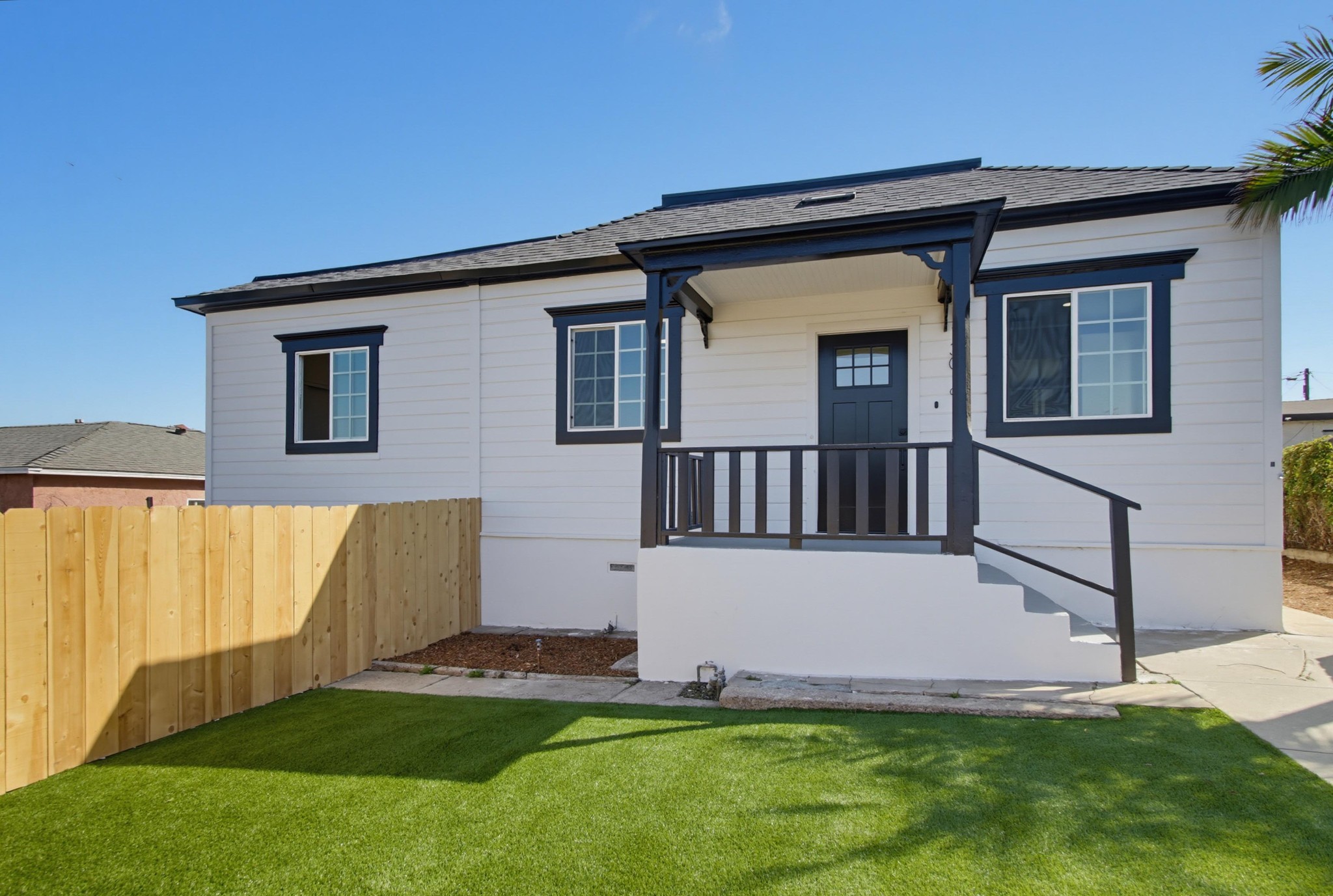 Virtual tour photo 5 of 37 for 3019 Martin Ave