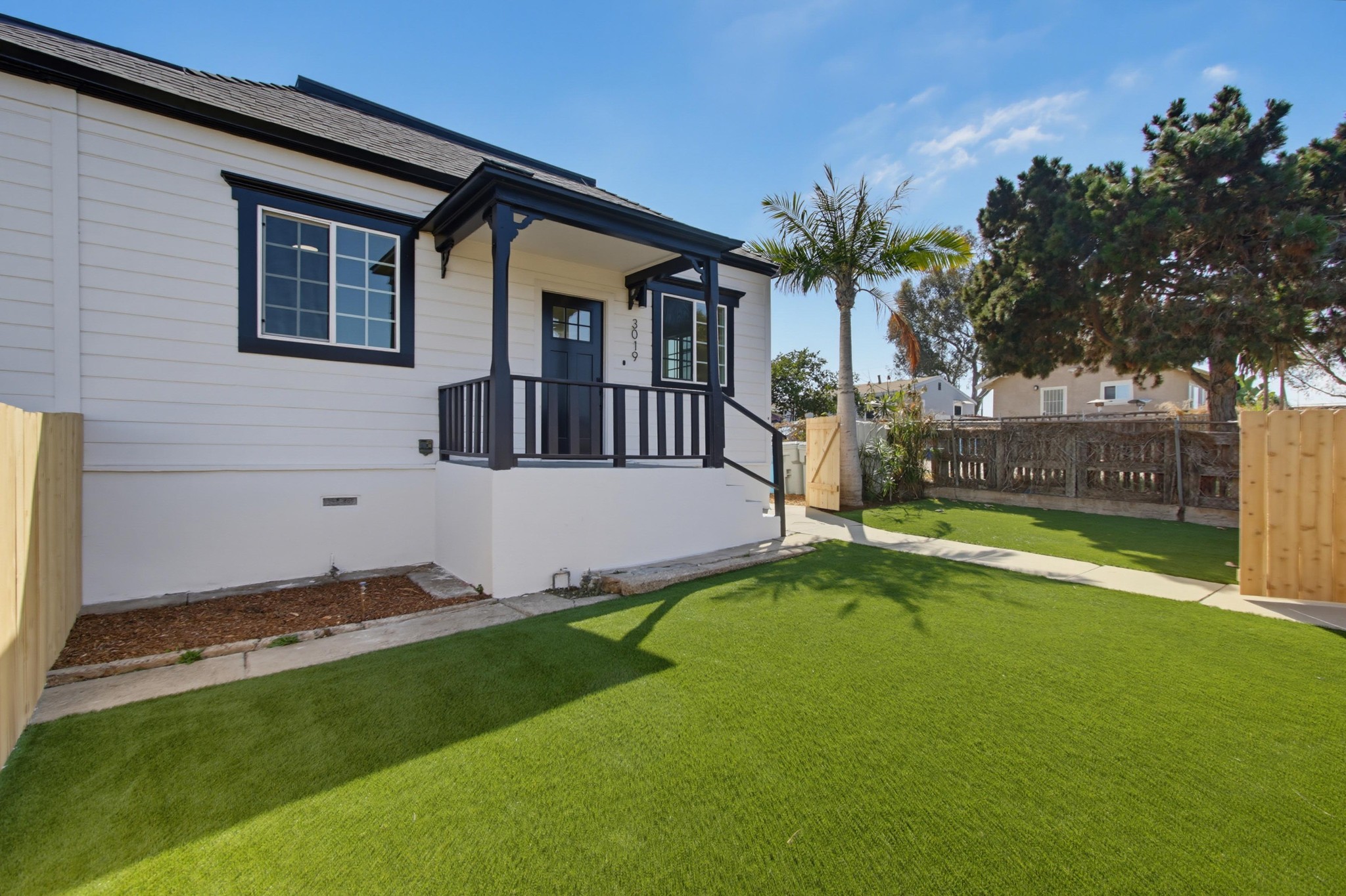 Virtual tour photo 6 of 37 for 3019 Martin Ave