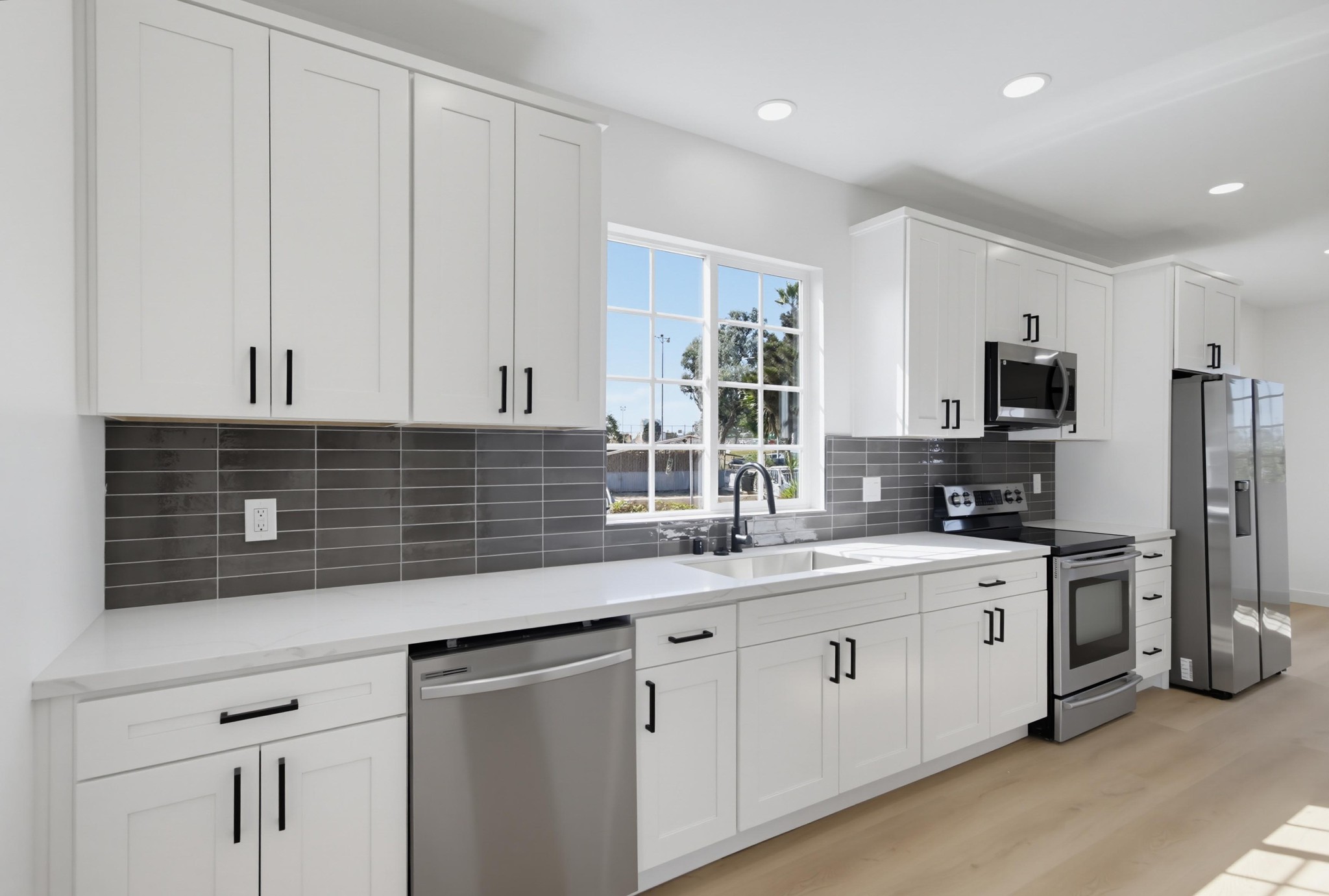 Virtual tour photo 16 of 37 for 3019 Martin Ave
