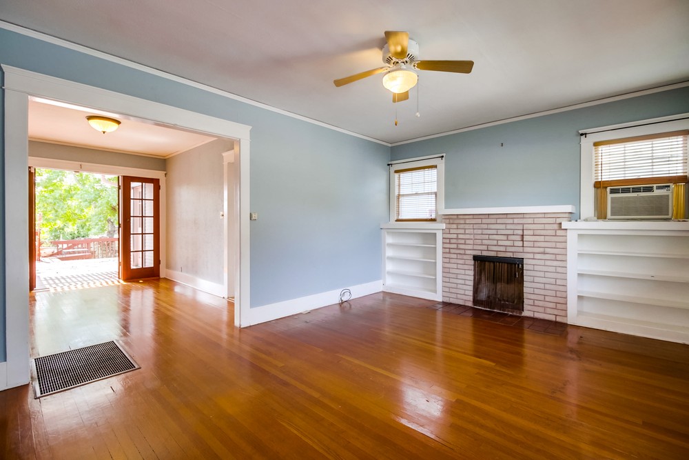 Virtual tour photo 6 of 41 for 3019 Olive St