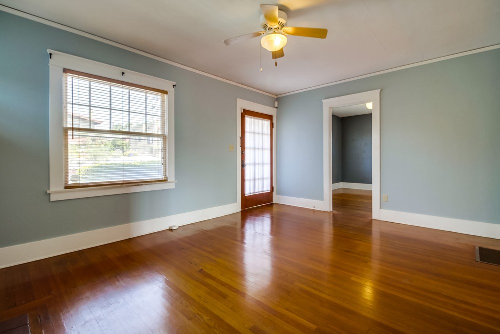 Virtual tour photo 8 of 41 for 3019 Olive St