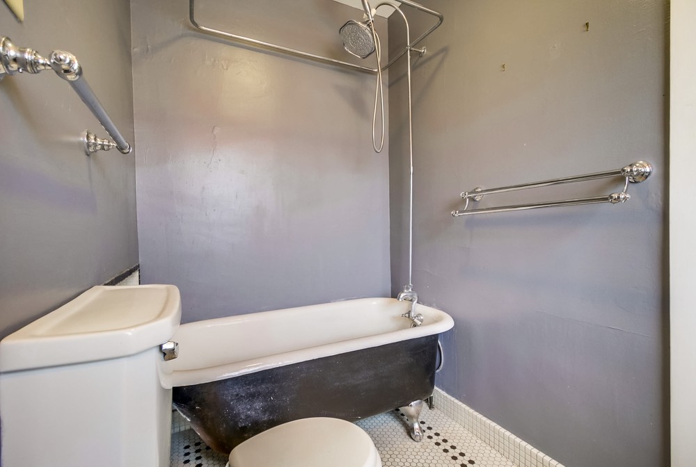 Virtual tour photo 25 of 41 for 3019 Olive St