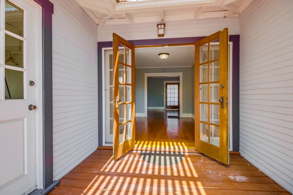 Virtual tour photo 27 of 41 for 3019 Olive St
