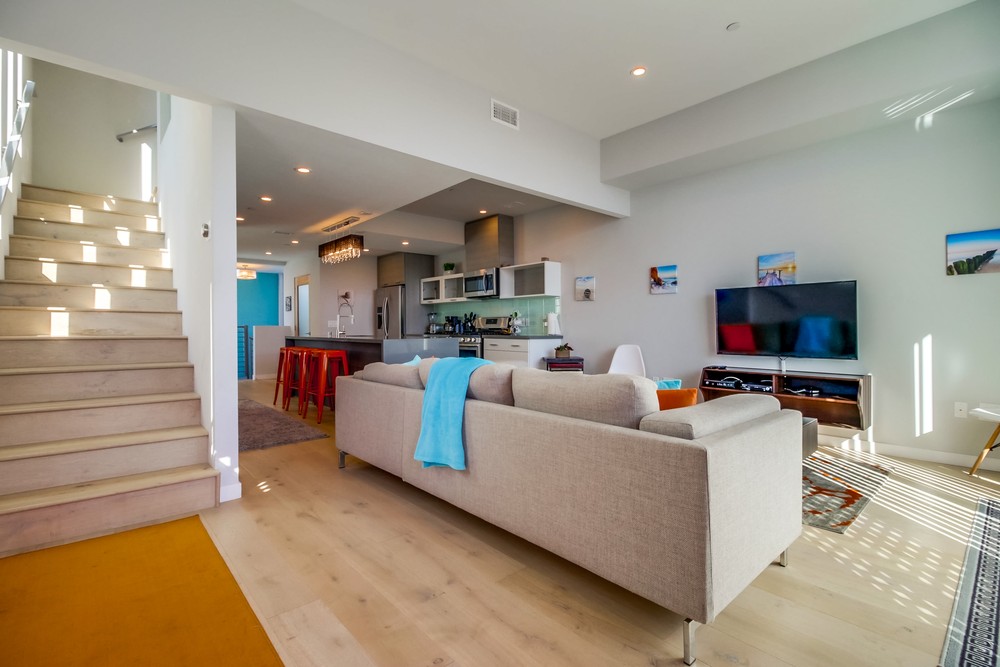 Virtual tour photo 11 of 73 for 3021 Carleton St