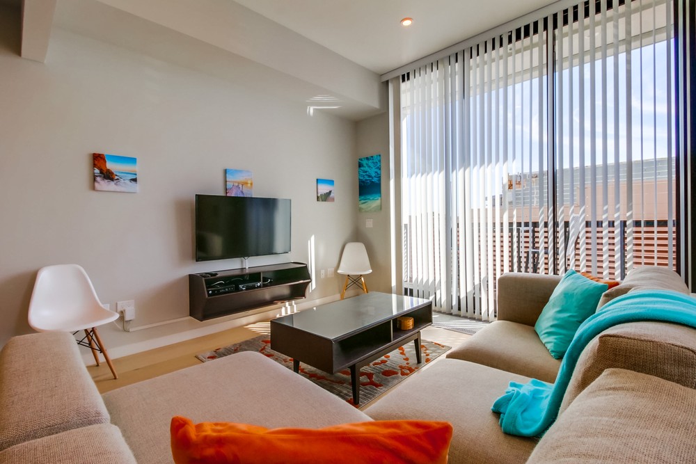 Virtual tour photo 14 of 73 for 3021 Carleton St