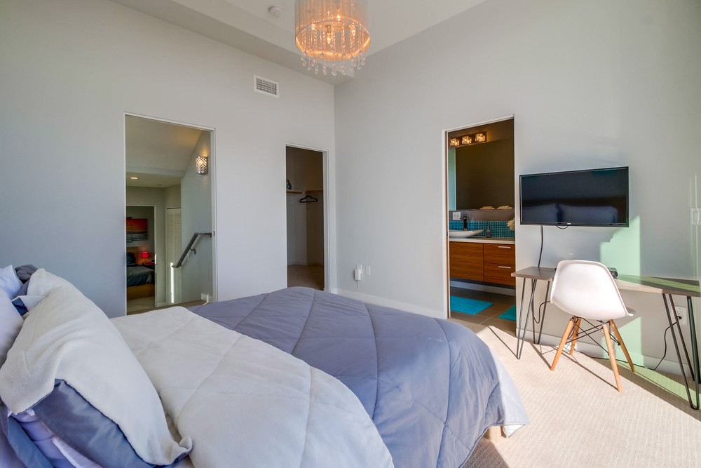 Virtual tour photo 44 of 73 for 3021 Carleton St