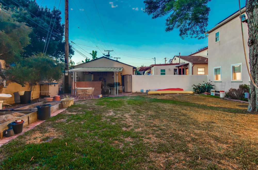 Virtual tour photo 8 of 61 for 3021 Lytton St