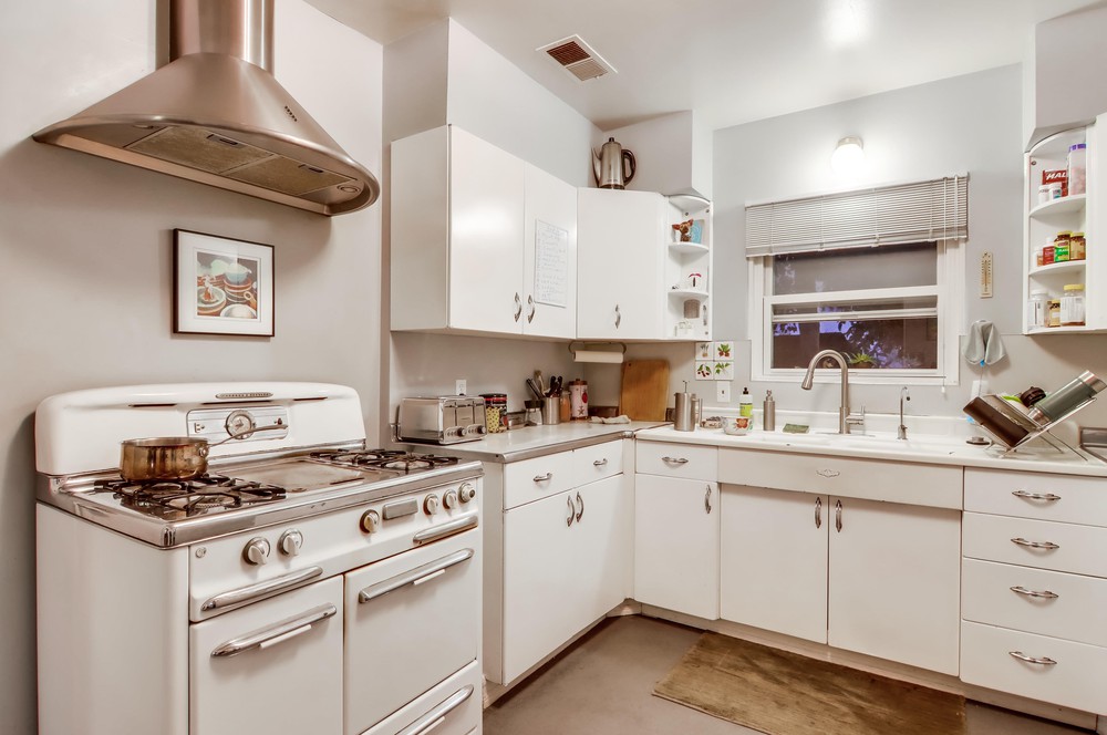 Virtual tour photo 26 of 61 for 3021 Lytton St