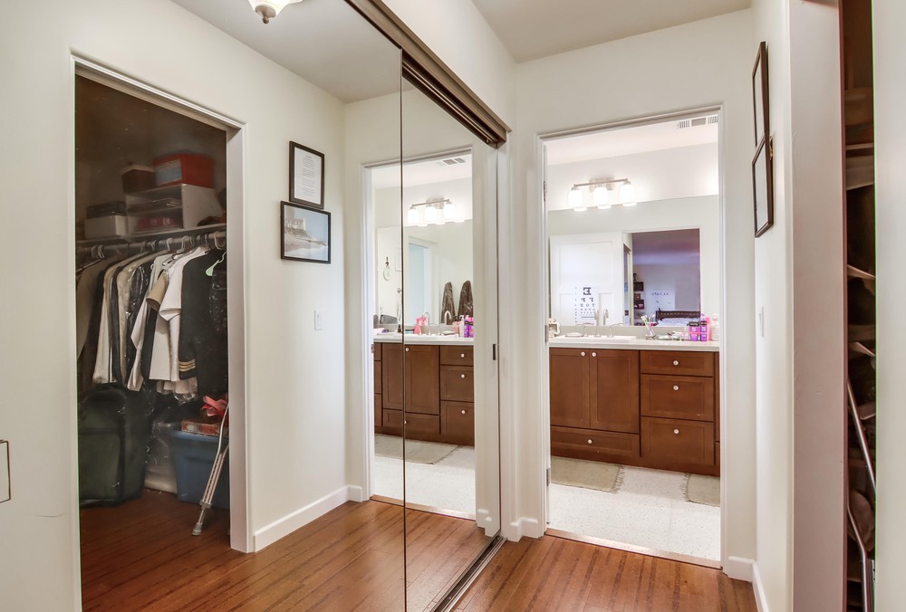 Virtual tour photo 34 of 61 for 3021 Lytton St