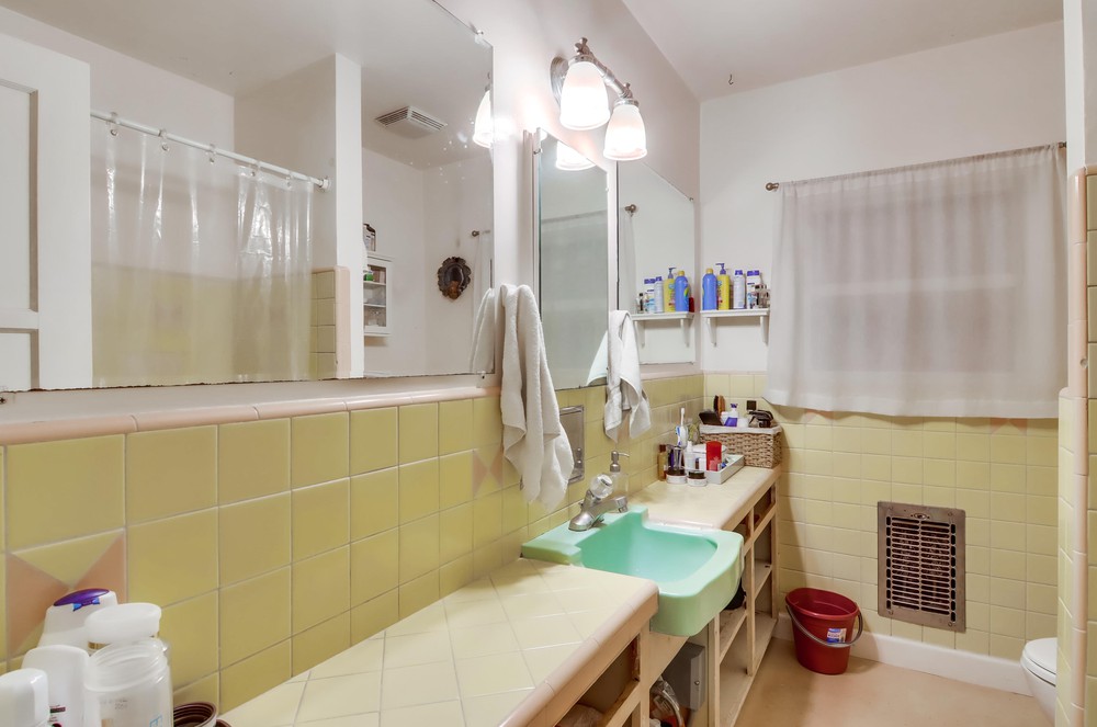 Virtual tour photo 46 of 61 for 3021 Lytton St