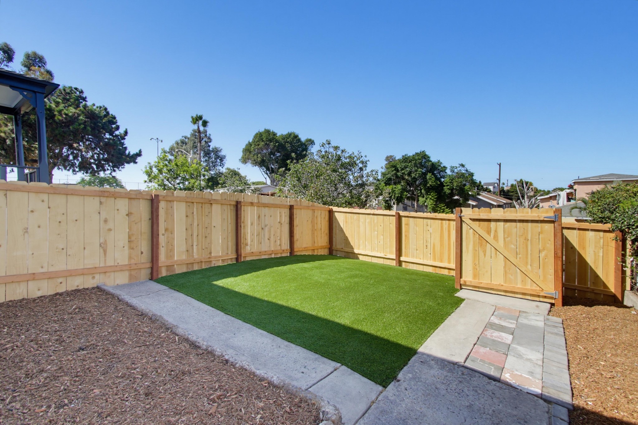 Virtual tour photo 5 of 22 for 3021 Martin Ave