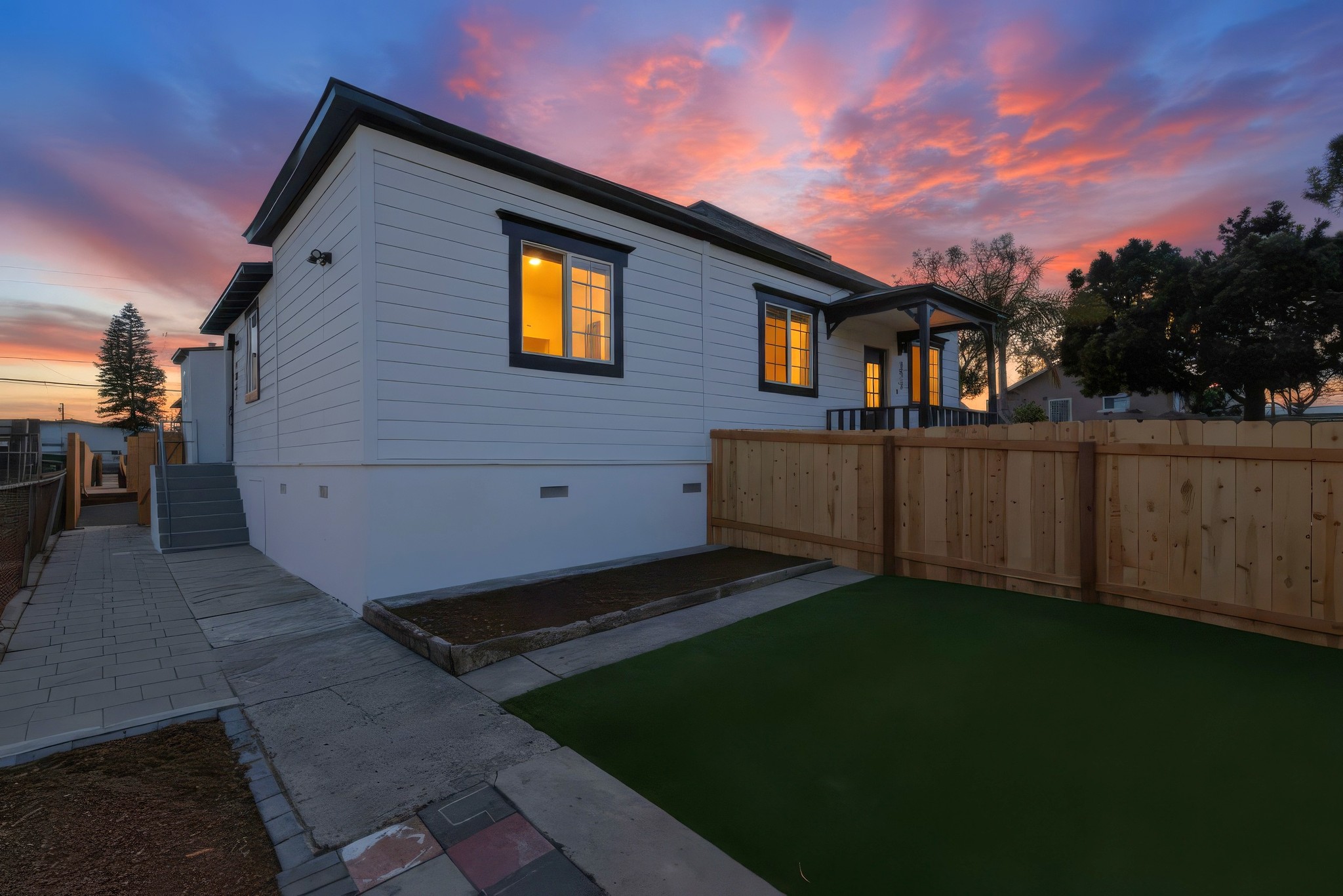 Virtual tour photo 22 of 22 for 3021 Martin Ave