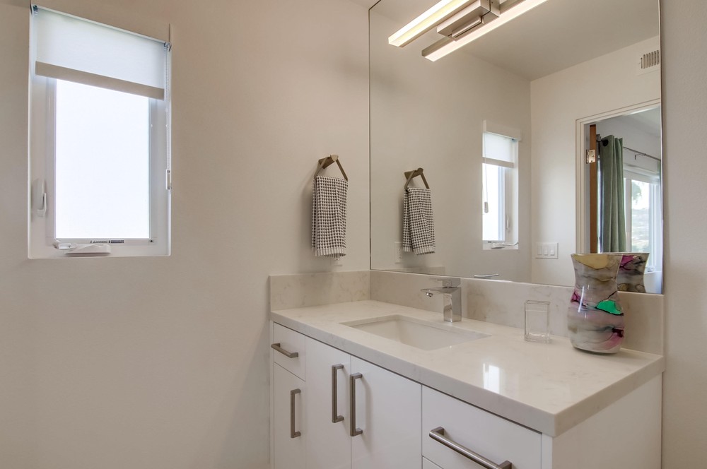 Virtual tour photo 48 of 63 for 3022 Fenelon St