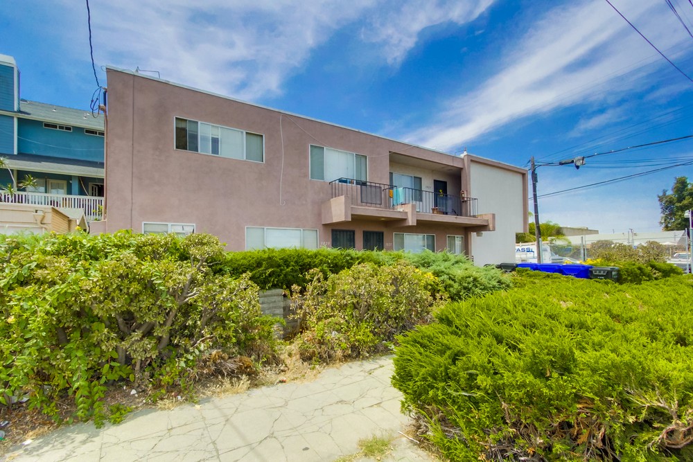 Virtual tour photo 5 of 13 for 3023 Madison Ave #29