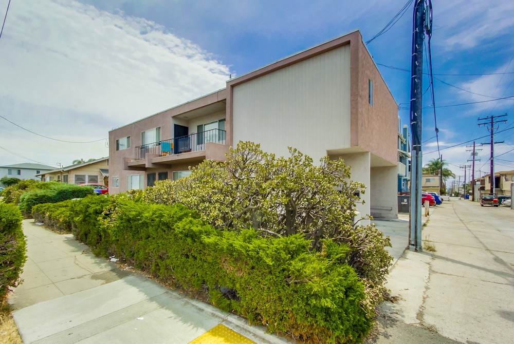 Virtual tour photo 6 of 13 for 3023 Madison Ave #29