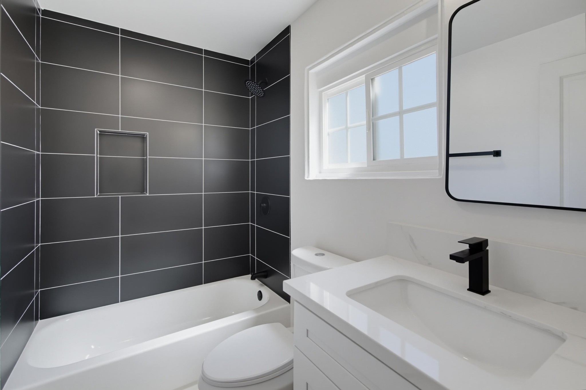 Virtual tour photo 18 of 33 for 3023 Martin Ave