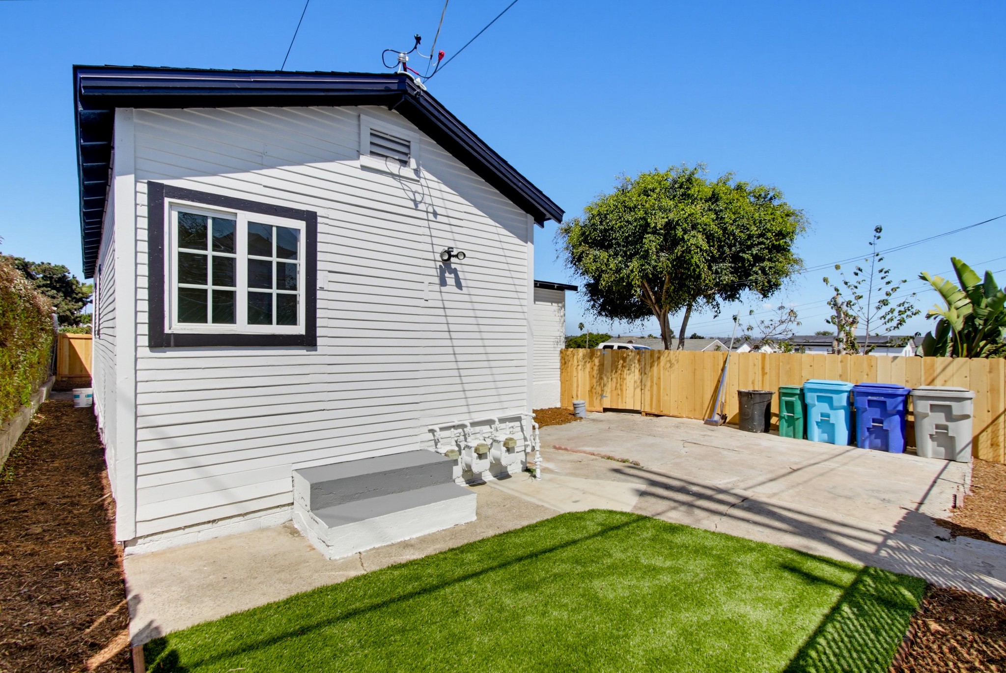 Virtual tour photo 32 of 33 for 3023 Martin Ave