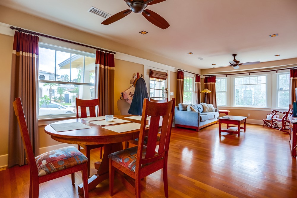 Virtual tour photo 12 of 37 for 3025 Palm St