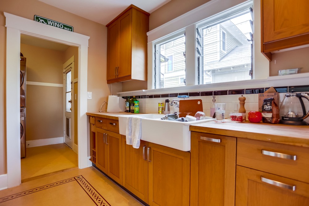Virtual tour photo 14 of 37 for 3025 Palm St