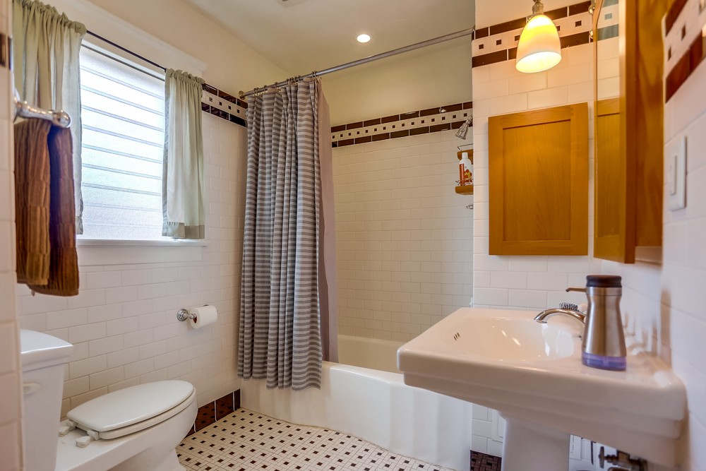 Virtual tour photo 27 of 37 for 3025 Palm St