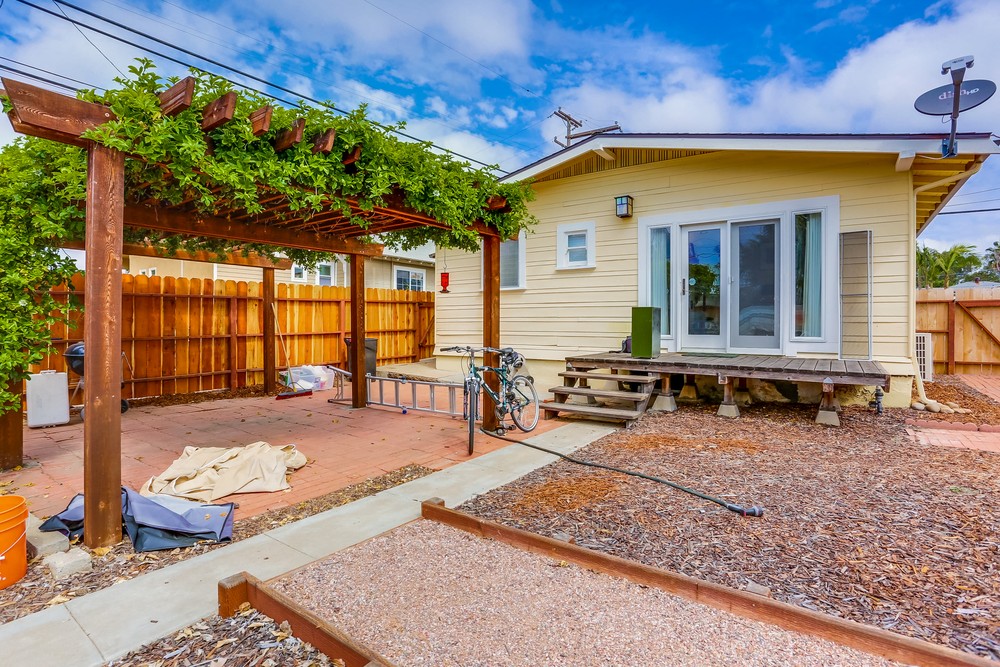 Virtual tour photo 31 of 37 for 3025 Palm St