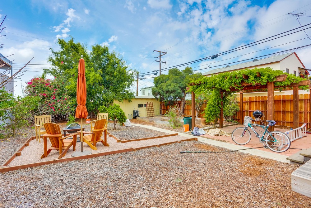 Virtual tour photo 34 of 37 for 3025 Palm St
