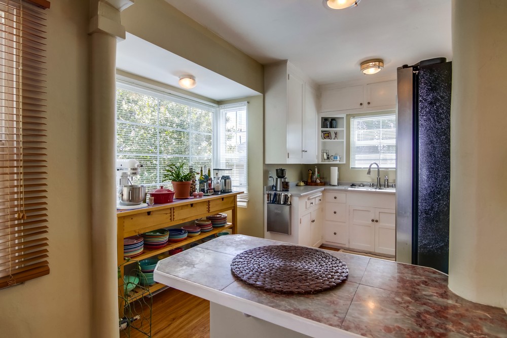 Virtual tour photo 19 of 44 for 3025 Quimby St
