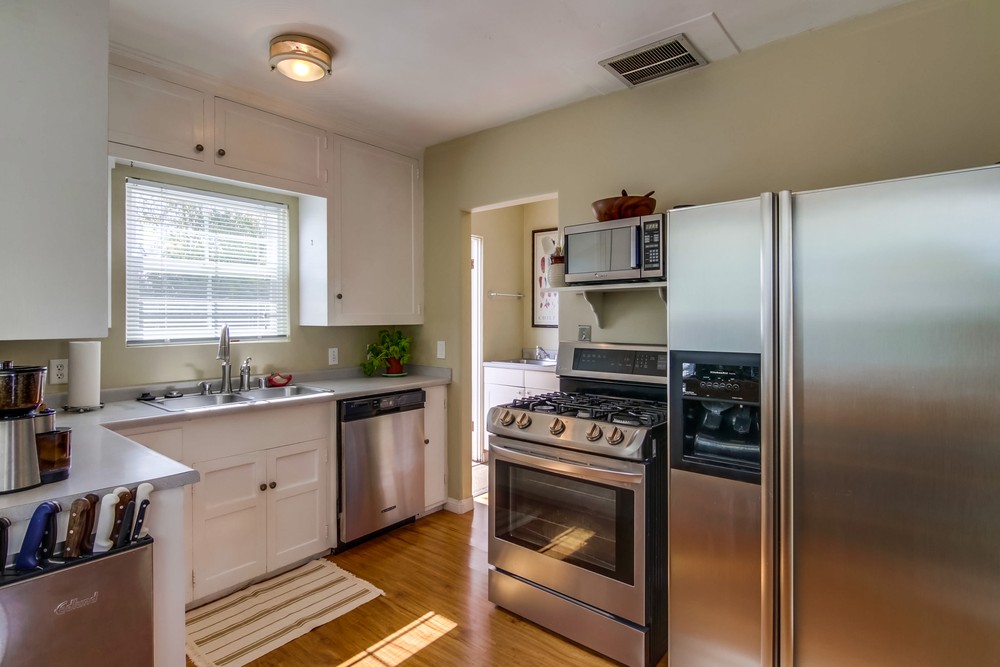 Virtual tour photo 21 of 44 for 3025 Quimby St