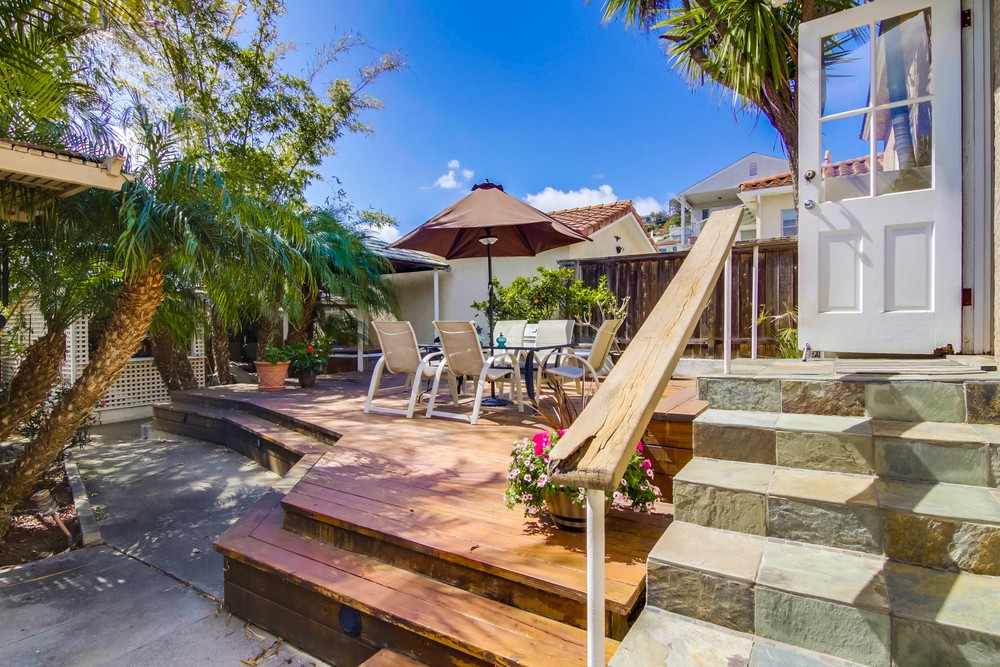 Virtual tour photo 37 of 44 for 3025 Quimby St