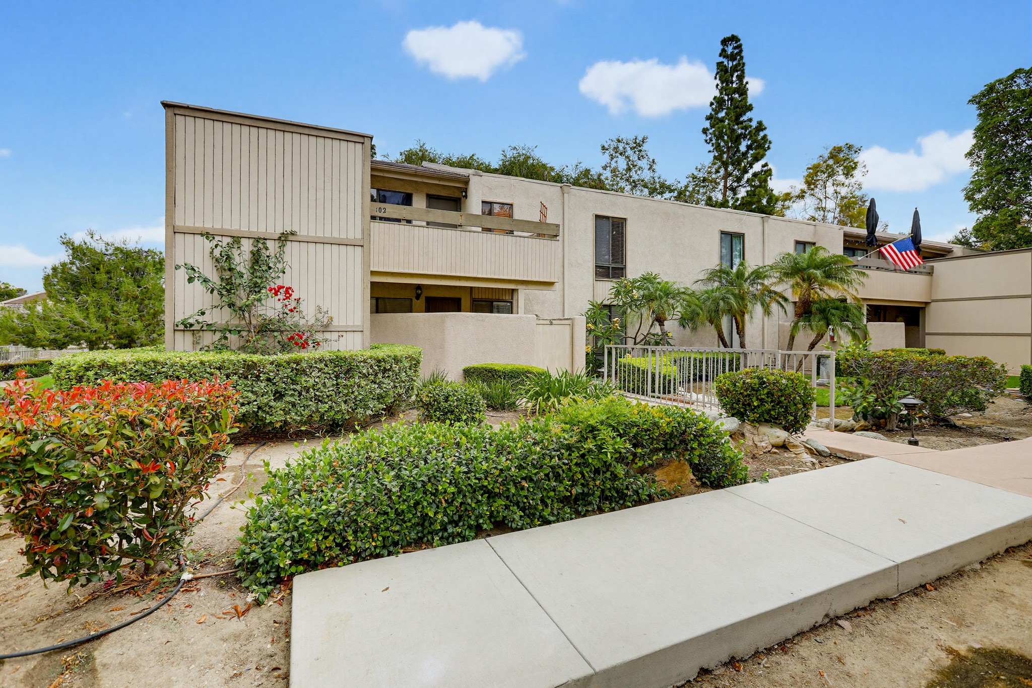 Virtual tour photo 3 of 45 for 3026 Associated Rd Unit 96