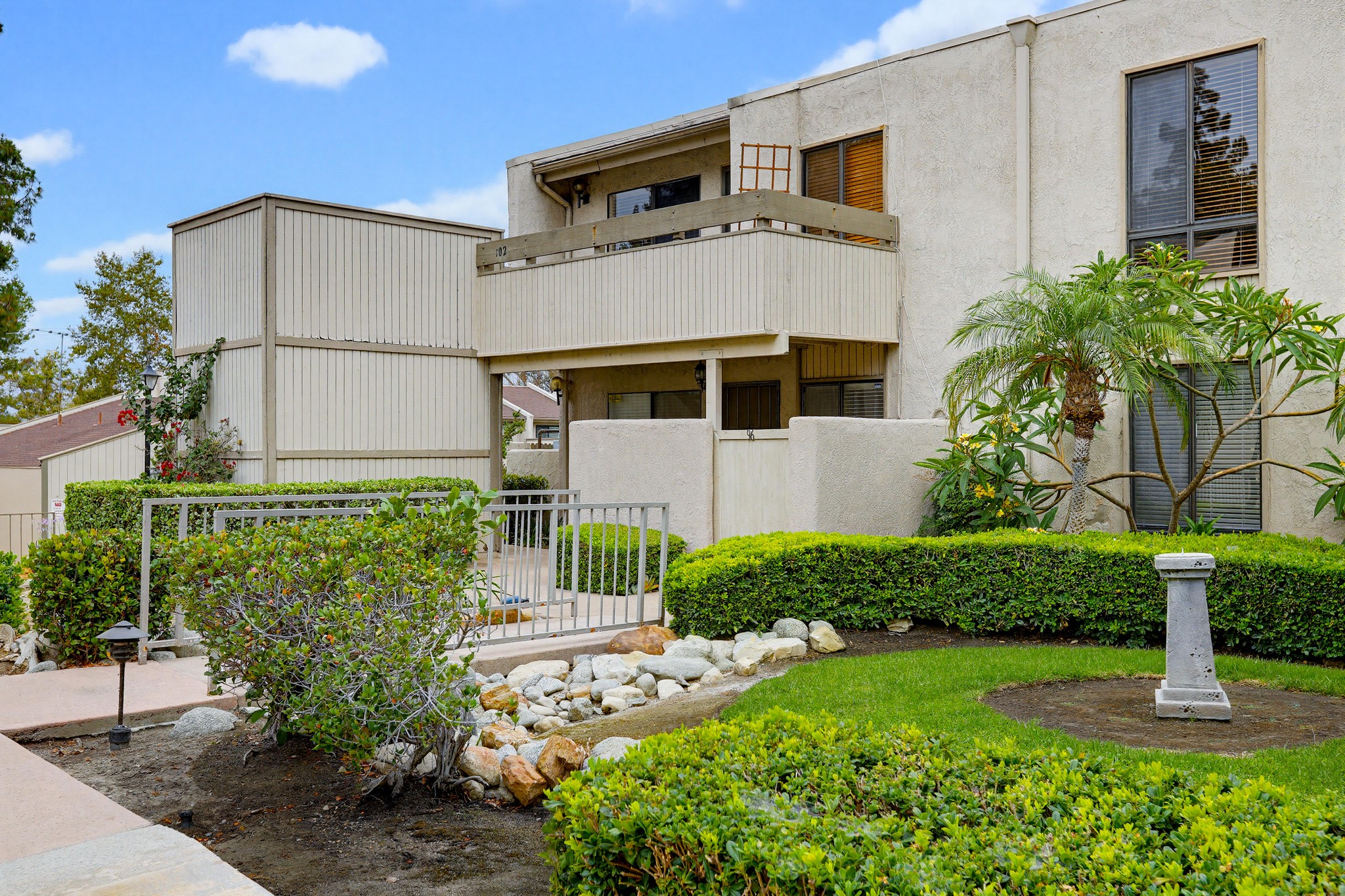 Virtual tour photo 6 of 45 for 3026 Associated Rd Unit 96