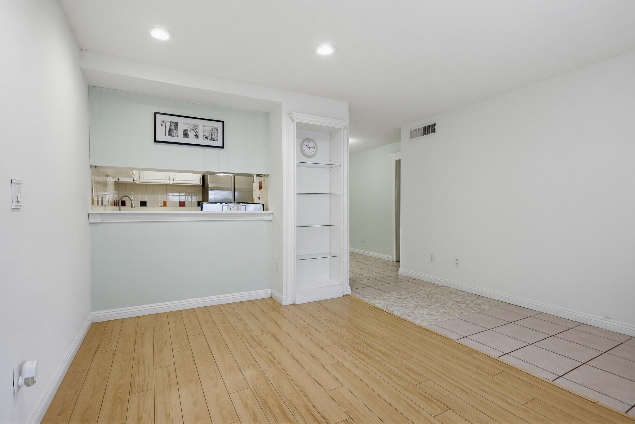 Virtual tour photo 12 of 45 for 3026 Associated Rd Unit 96