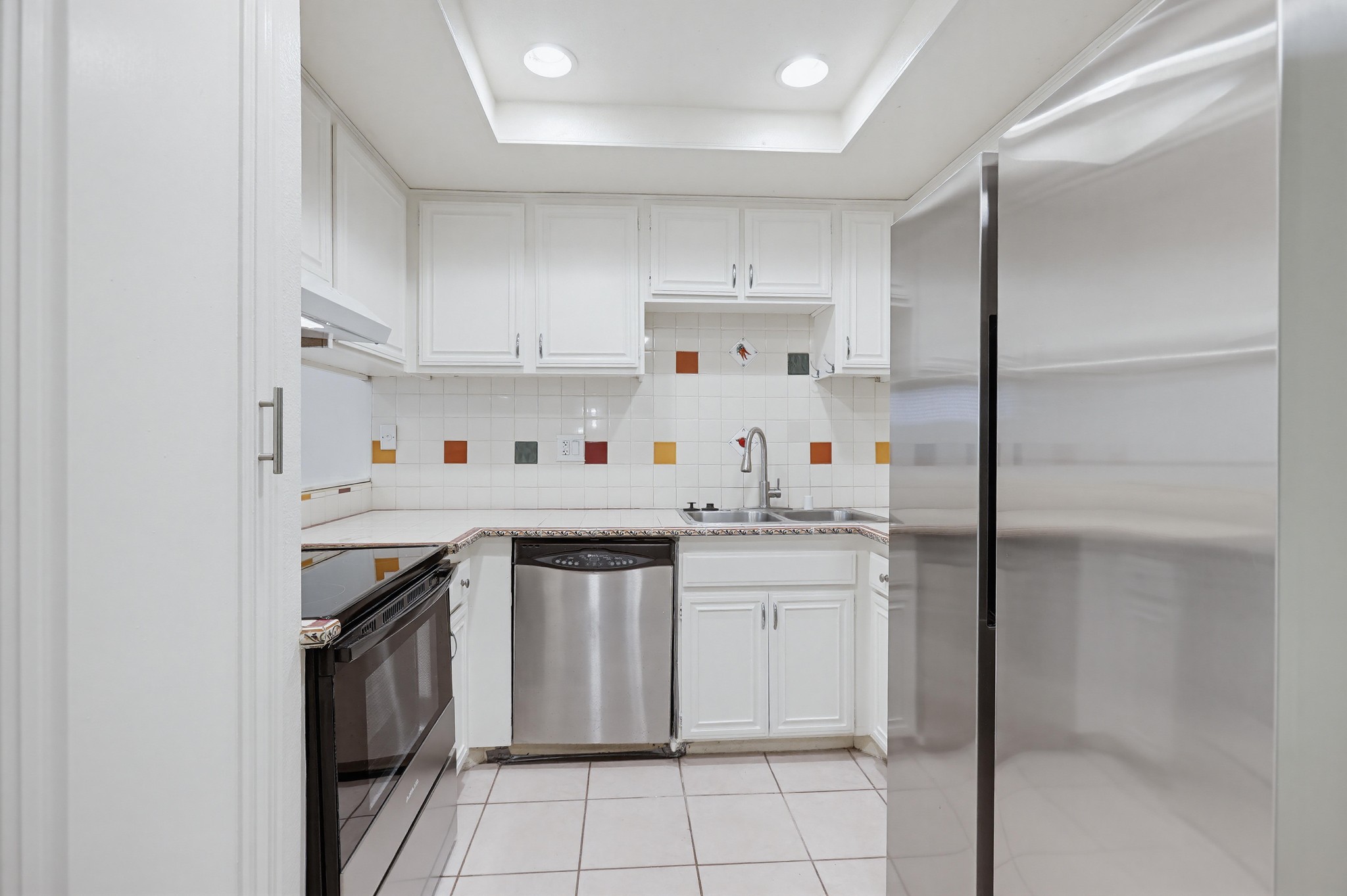 Virtual tour photo 19 of 45 for 3026 Associated Rd Unit 96