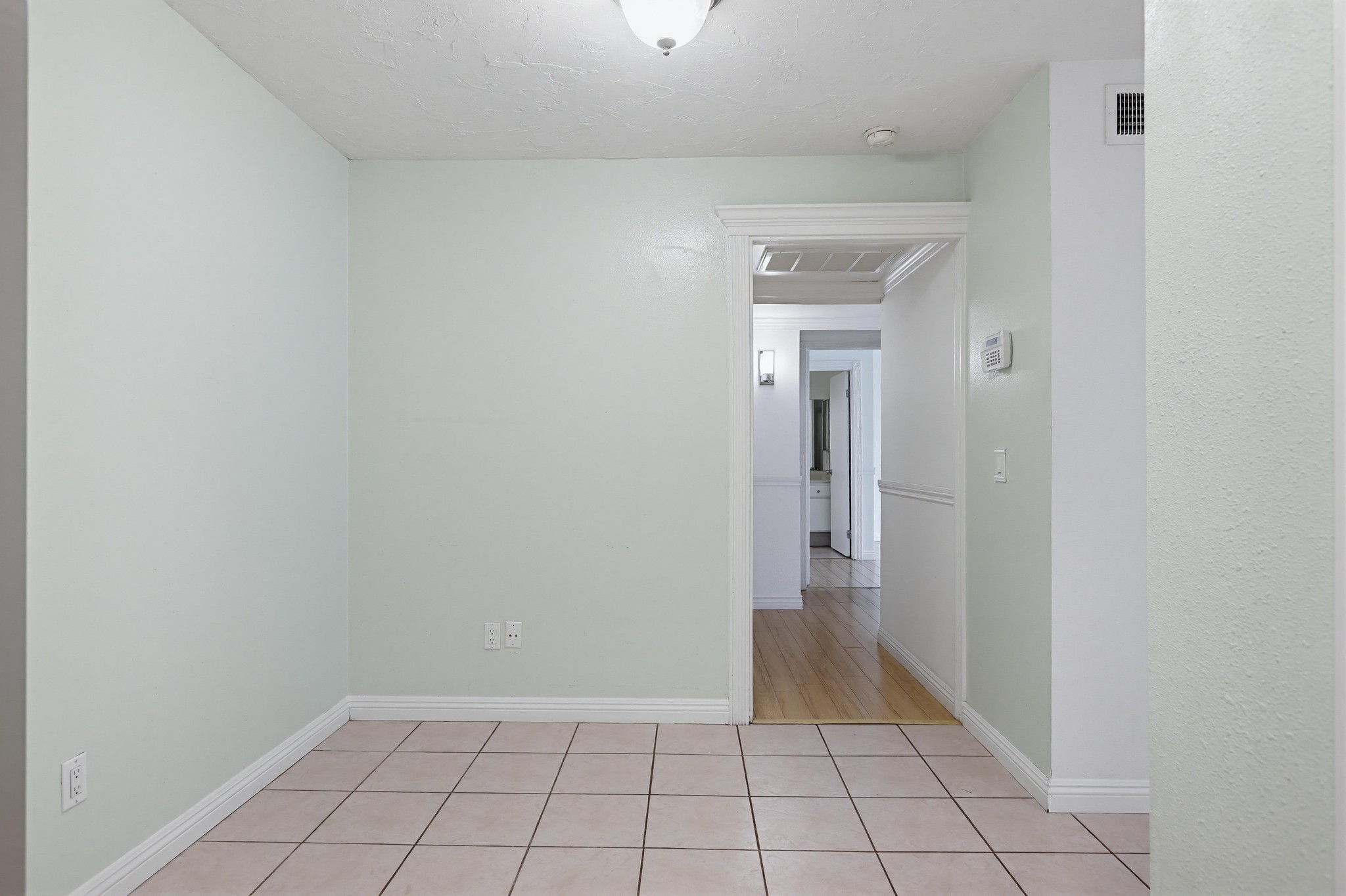 Virtual tour photo 22 of 45 for 3026 Associated Rd Unit 96