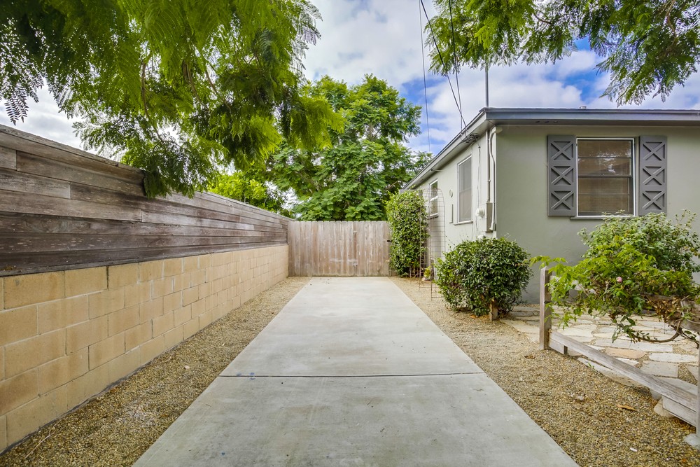 Virtual tour photo 9 of 51 for 3027 Macaulay Street