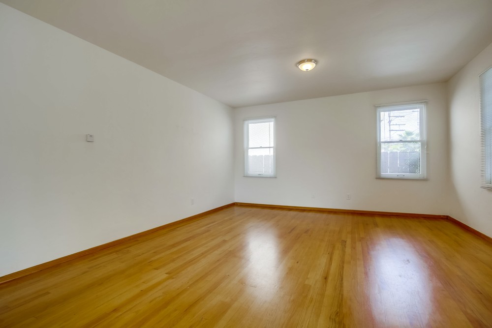 Virtual tour photo 11 of 51 for 3027 Macaulay Street