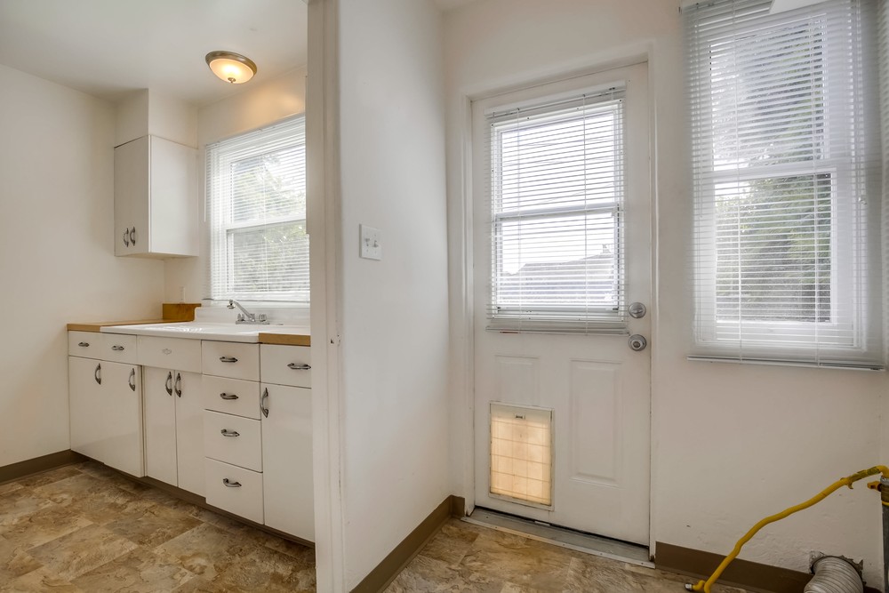 Virtual tour photo 29 of 51 for 3027 Macaulay Street