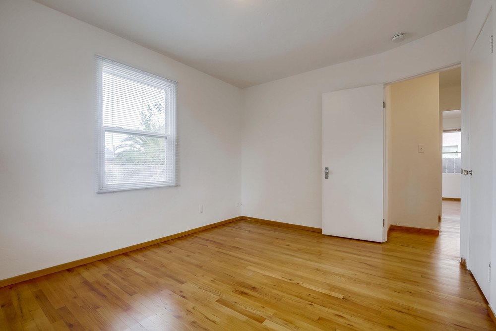 Virtual tour photo 34 of 51 for 3027 Macaulay Street