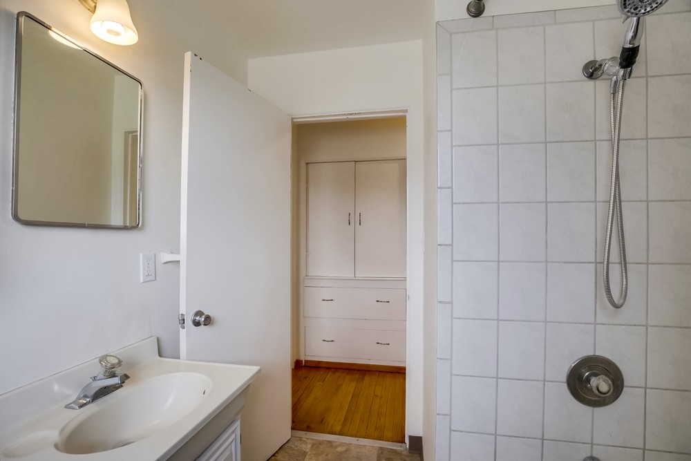 Virtual tour photo 41 of 51 for 3027 Macaulay Street