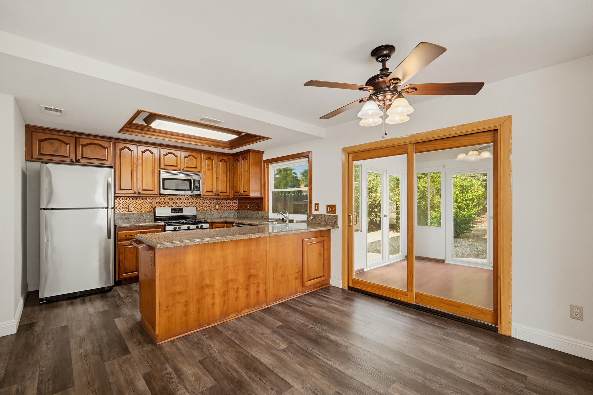 Virtual tour photo 14 of 48 for 30294 Cupeno Ln