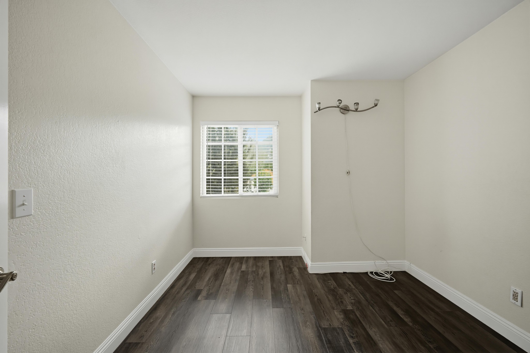 Virtual tour photo 33 of 48 for 30294 Cupeno Ln