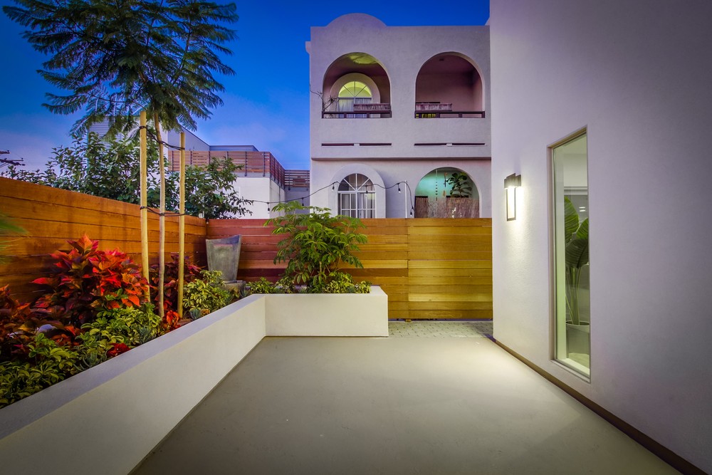 Virtual tour photo 11 of 118 for 3030 Jarvis St #15