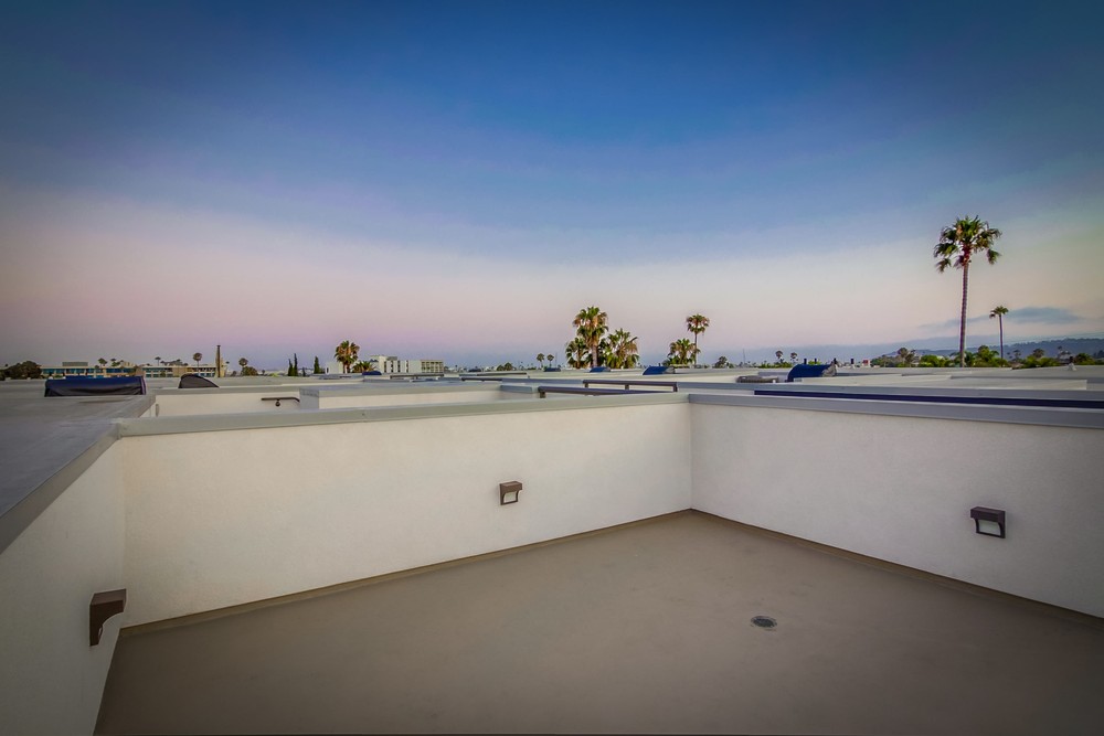 Virtual tour photo 16 of 118 for 3030 Jarvis St #15