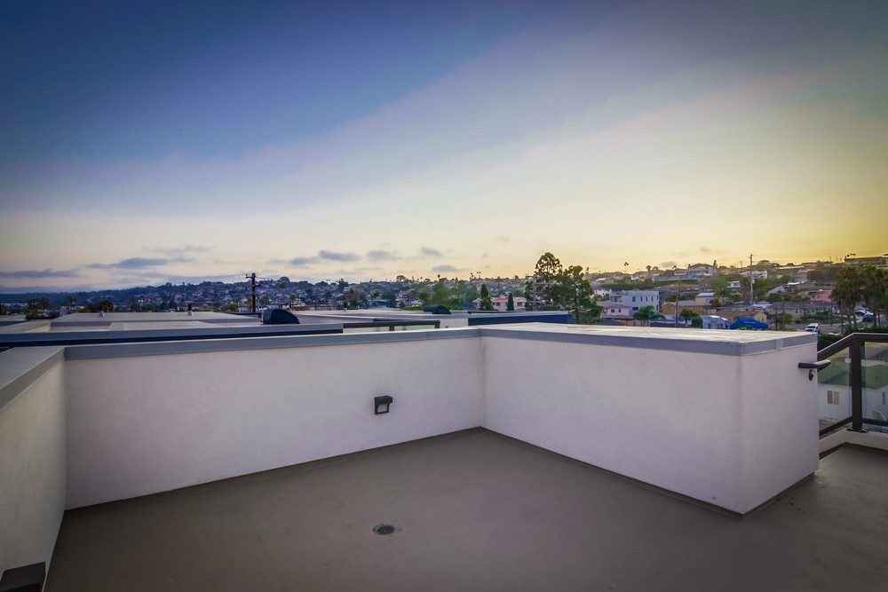 Virtual tour photo 17 of 118 for 3030 Jarvis St #15